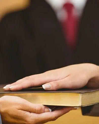 Use of administrative assistants in Expert Witness work